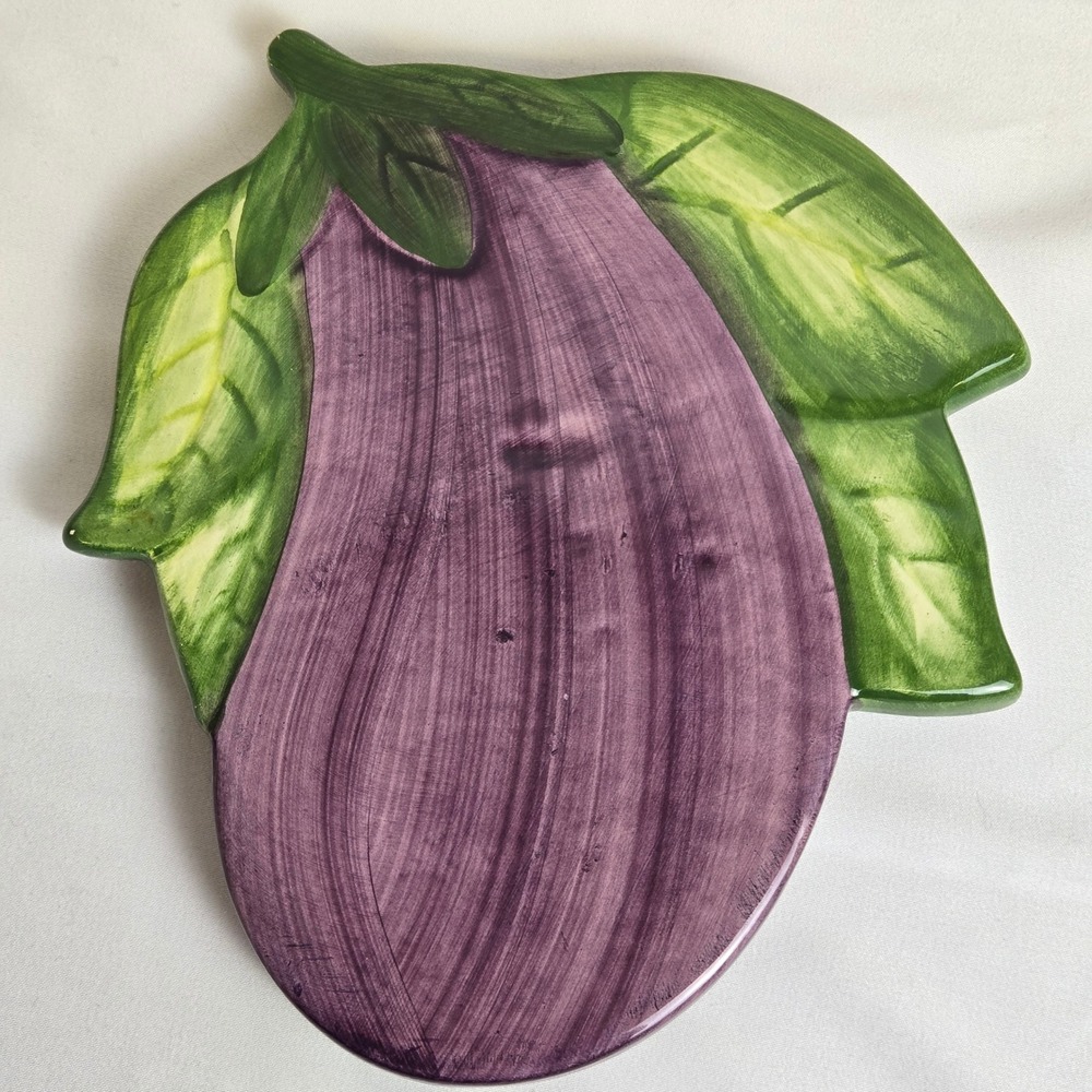 Eggplant Aubergine Ceramic Footed Trivet, 7" x 8", Made in‎ Portugal